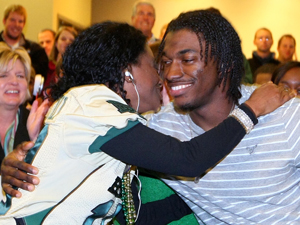 Heisman Finalist: RG3 headed to NYC